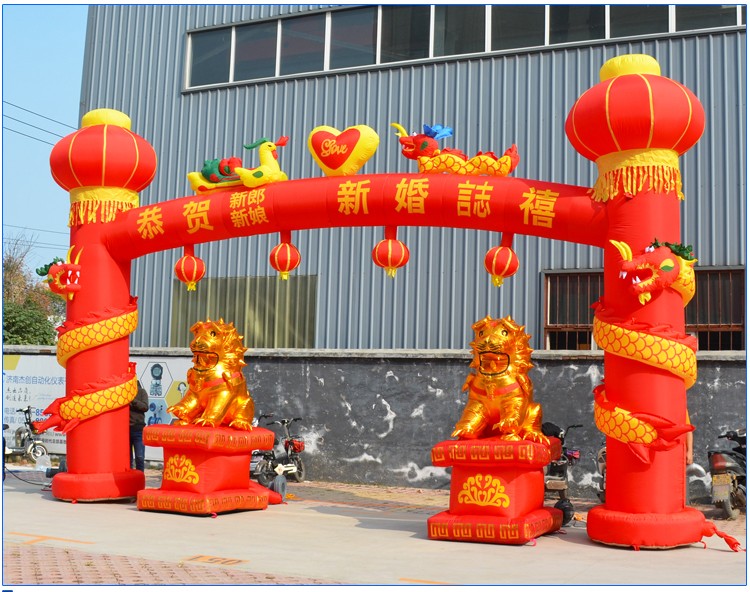 双狮灯笼柱